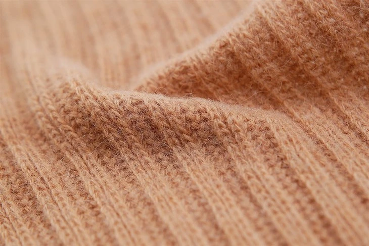 100% Premium Wool Yarn high quality