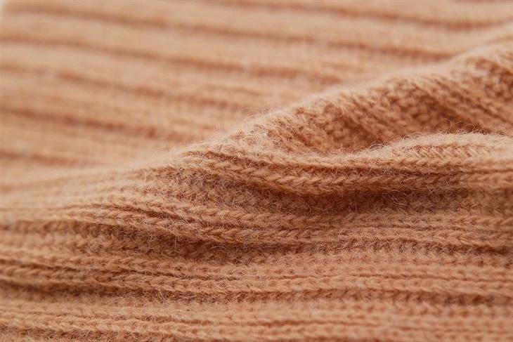 100% Premium Wool Yarn price
